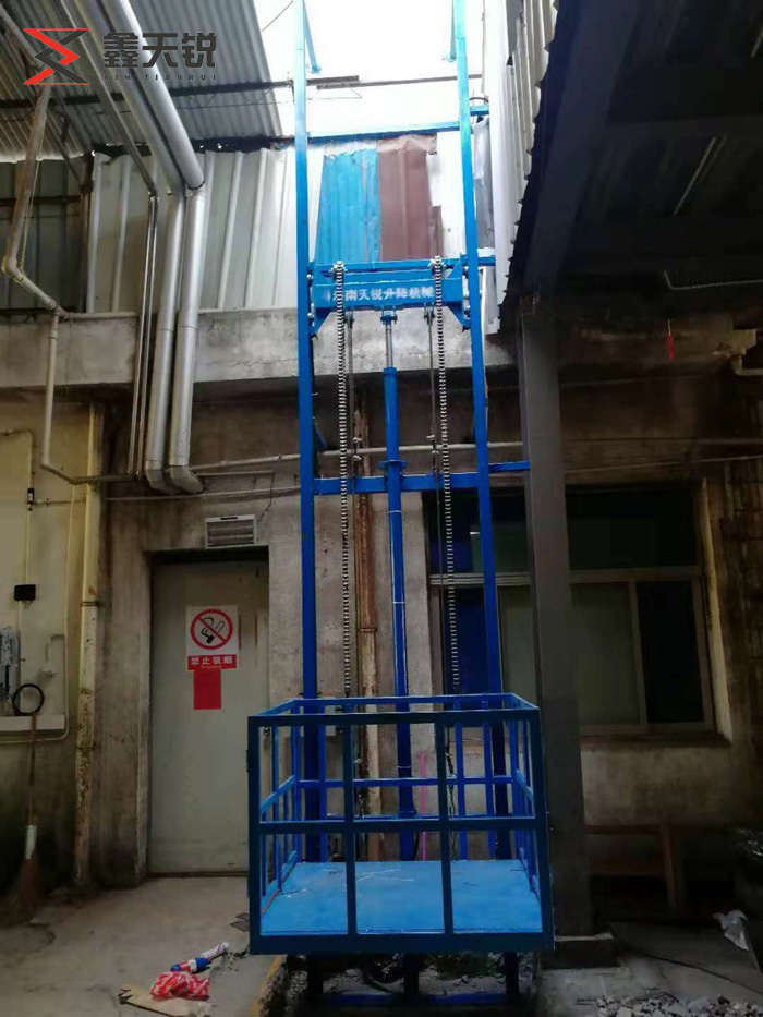 张家界导轨式升降货梯